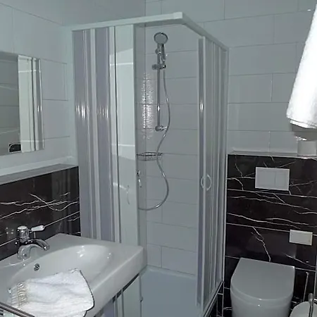 Bed & Breakfast Marillenhof