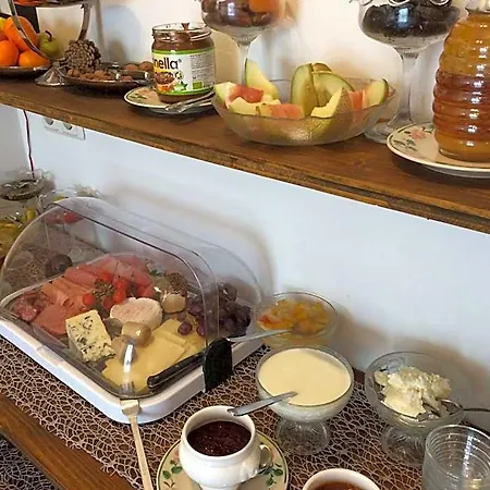 Bed & Breakfast Marillenhof Melk