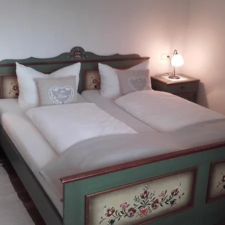 Bed & Breakfast Marillenhof Melk